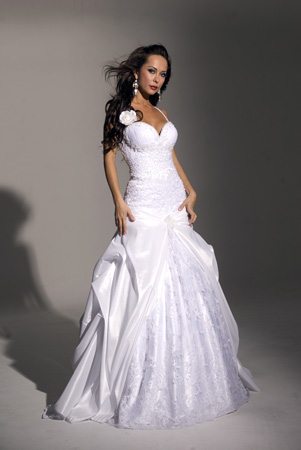 Orifashion HandmadeSexy Style Halter Strap Bridal Gown SW002